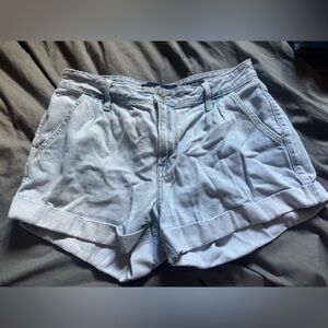 Hollister Women's Light Blue High Rise Mom Jean Shorts